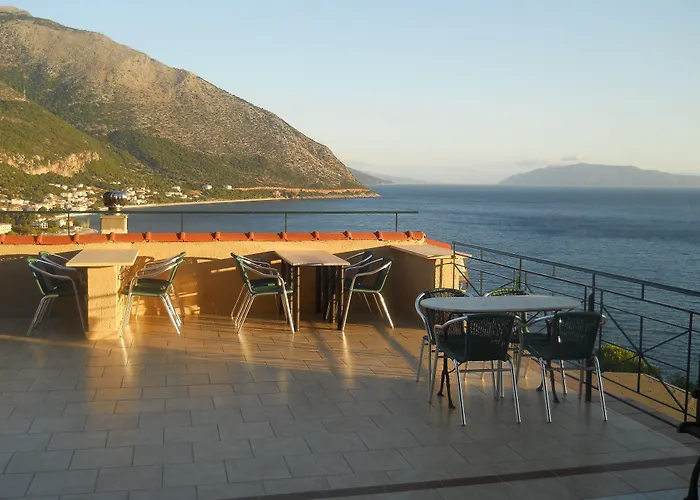 Oceanis 2*