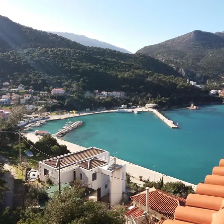 Oceanis Poros (Kefalonia)
