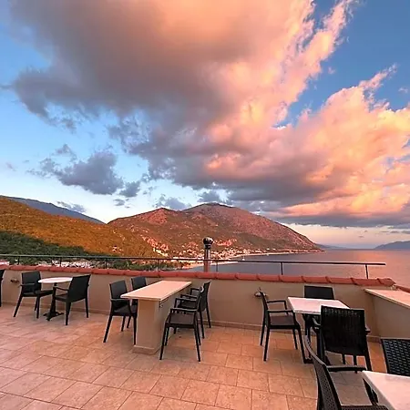 Oceanis Ξενοδοχείο 2*