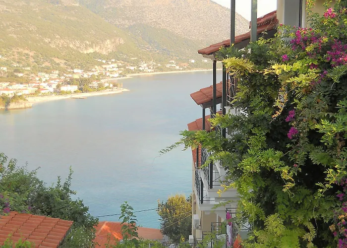 Oceanis Poros (Kefalonia)