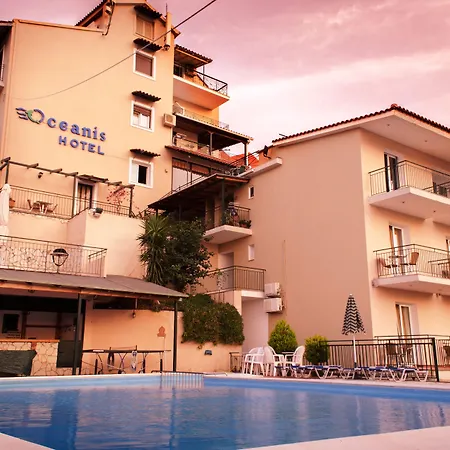 فندق Oceanis 2*